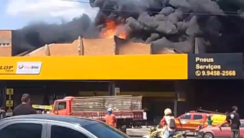 Ex-funcionário incendiou loja de pneus na BR-316, em Teresina, após ser demitido