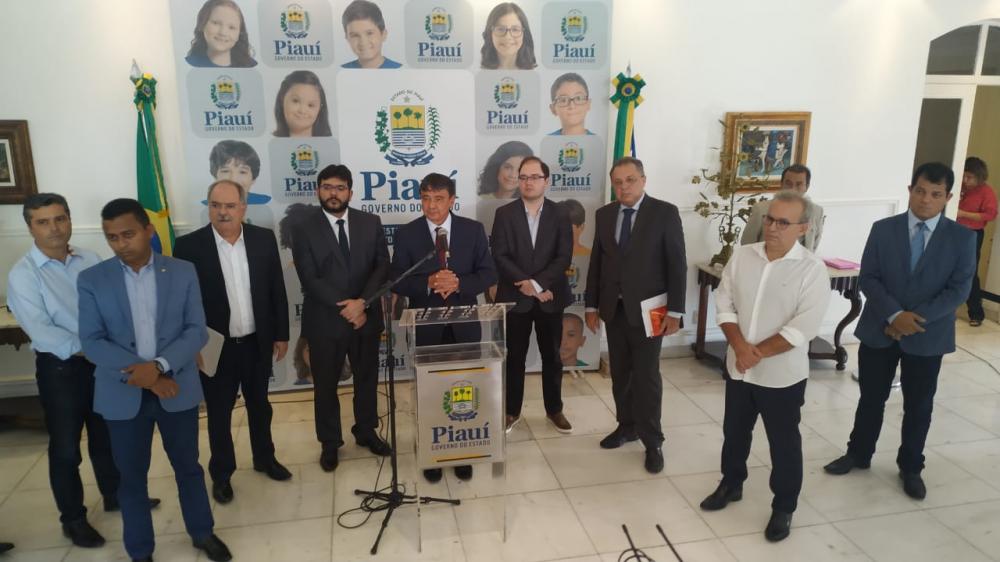 Governador Wellington Dias decreta estado de calamidade pública