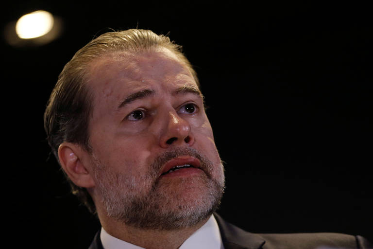 Ministros do STF que estiveram com Alcolumbre adotam quarentena
