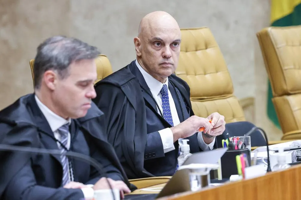 Senadores articulam pedido de impeachment de André Mendonça