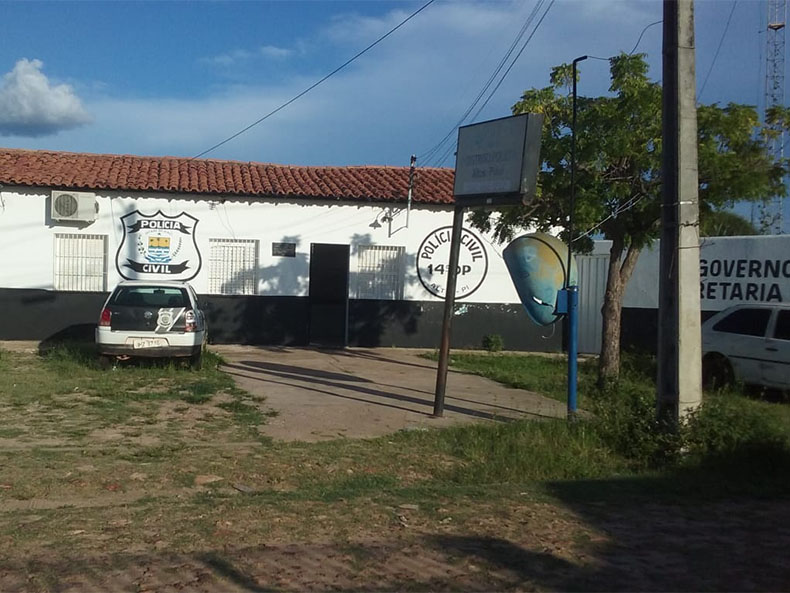 Delegacia de Altos