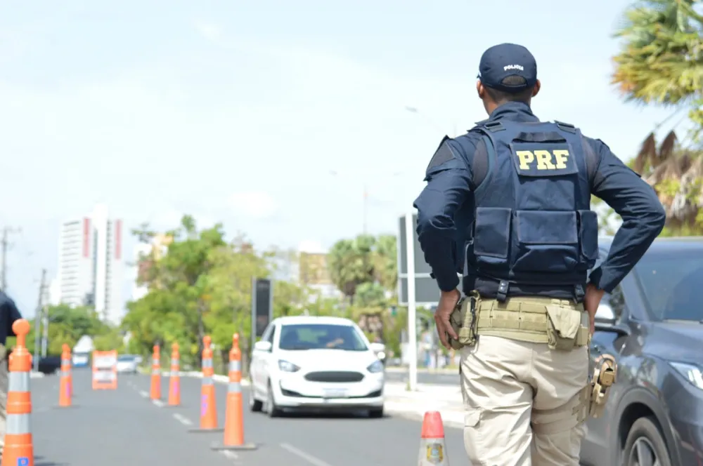 PRF reforça fiscalização nas BRs para o feriado do Dia do Piauí