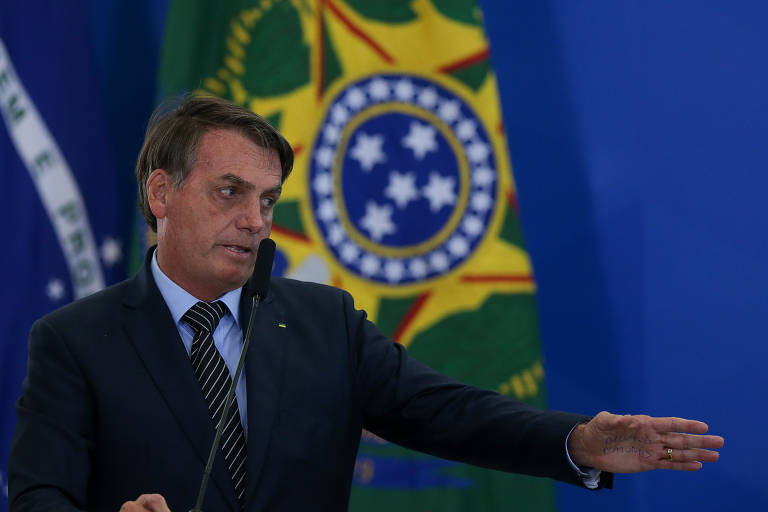 STF suspende MP de Bolsonaro que restringiu acesso a informações