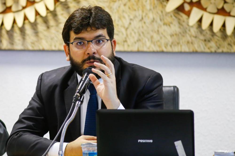 Governo do Piauí corta gastos durante pandemia do COVID-19