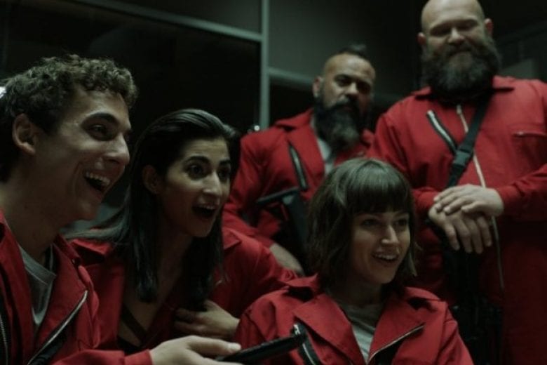 'La Casa de Papel' volta com talarico suicida e ladrão trans