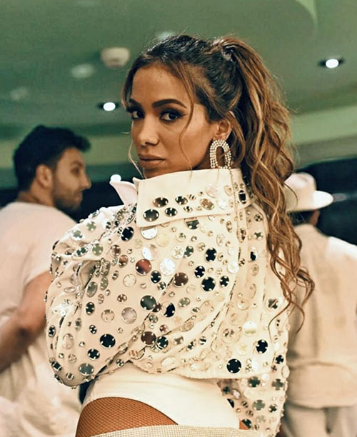 Anitta diz que não fará live para os fãs durante quarentena