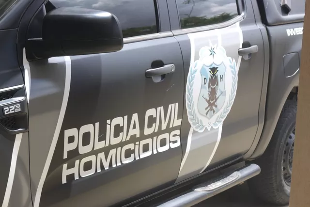 Suspeito de tentativa de assalto é morto com seis tiros na entrada do aeroporto