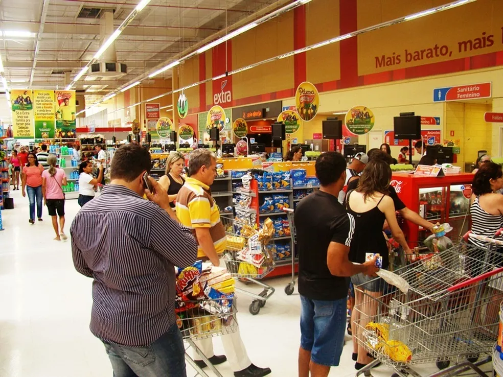 Novo decreto limita entrada de clientes em supermercados de Teresina