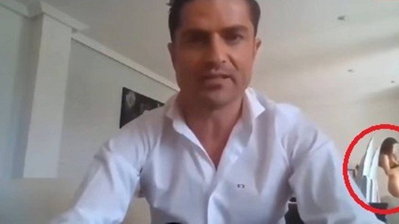Jornalista é vista pelada em live de apresentador de TV 