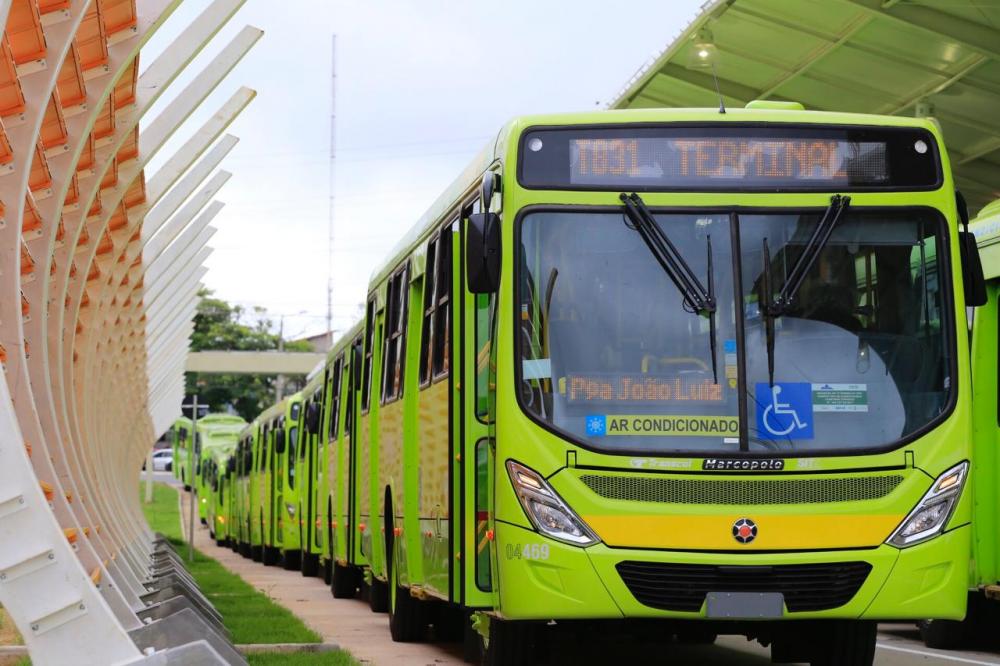 Teresina: transporte público é mantido para trabalhadores essenciais