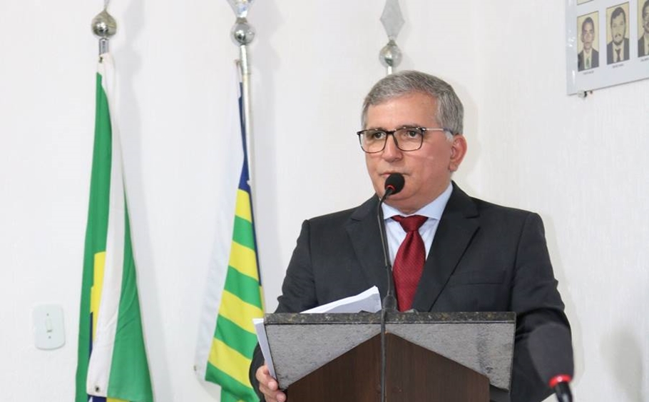 Prefeito Paulo Henrique diz que vai colaborar com investigação da PF