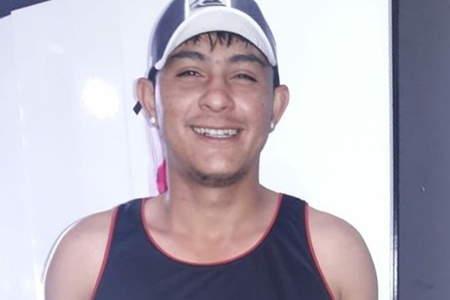 Jovem morre após beber bebida encontrada ao lado do corpo do pai em Cocal — Foto: Wenddel Veras/Blog do Coveiro