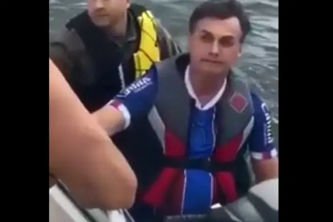 Por medo de protestos, Bolsonaro evita agendas públicas na pandemia