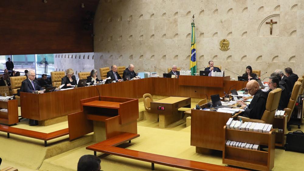 Bolsonaro e fake news fazem ministros do STF se unir 