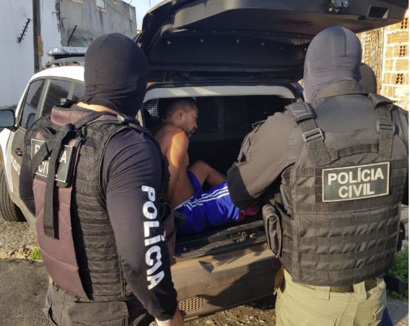 Polícia prende nove pessoas por tráfico e homicídio em Teresina