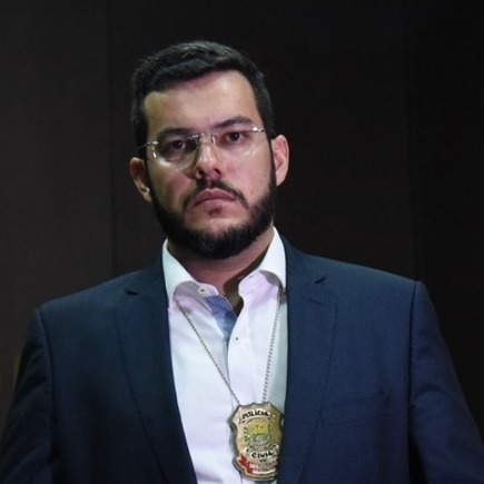 Polícia prende estelionatário que se passava por senador para aplicar golpes