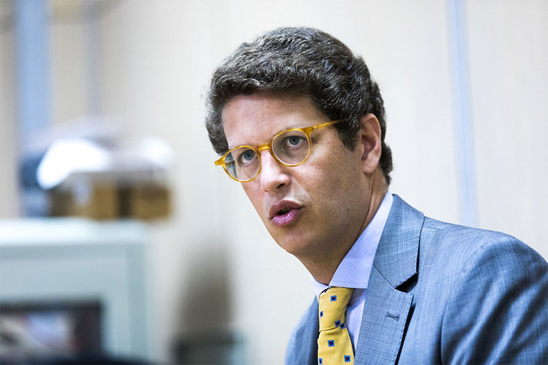 Pedido de impeachment de Ricardo Salles avança na PGR 