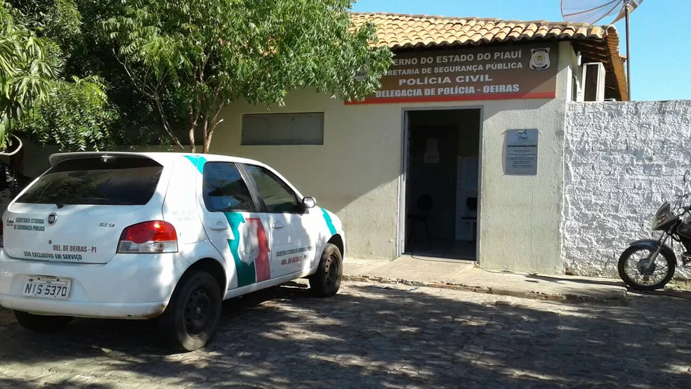 Delegacia de Polícia da cidade de Oeiras — Foto: Patrícia Andrade/G1 