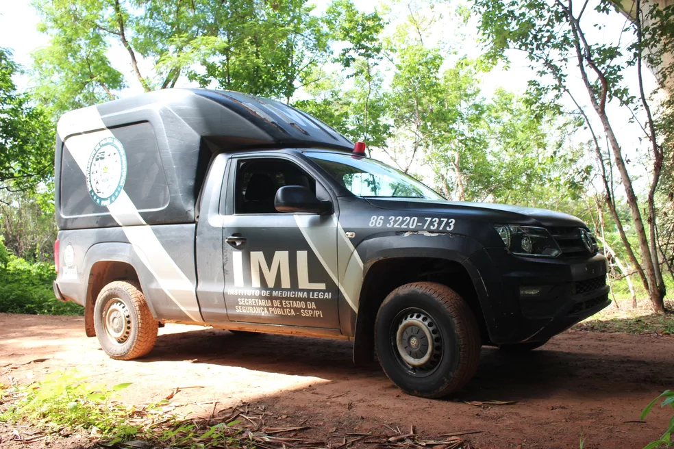 Mulher é achada morta com pano dentro da boca; marido é o suspeito