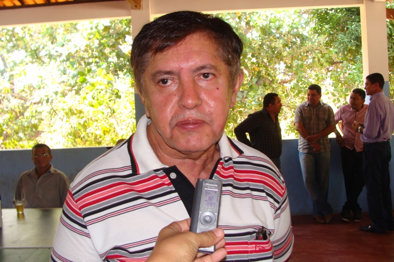 Prefeito Dr. Heli Moura Fé