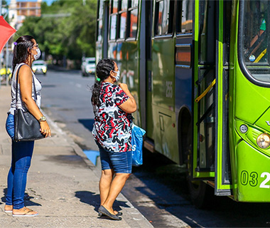  MPT propõe fim da greve de ônibus que já dura quase 50 dias 
