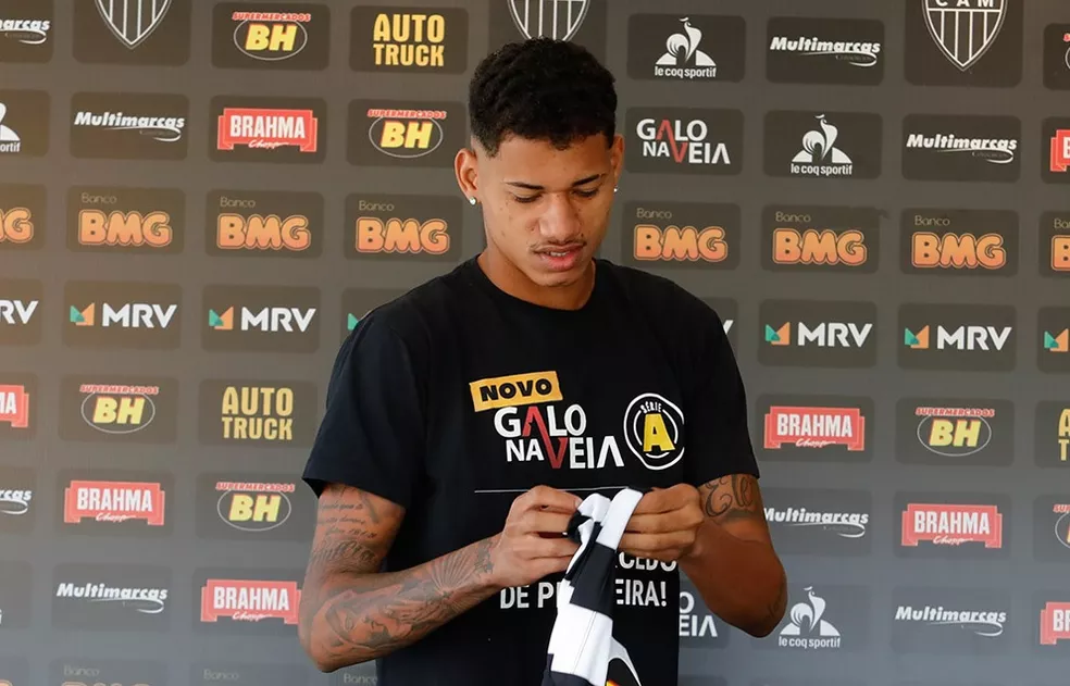 Atlético-MG se aproxima de R$ 130 milhões em contratações no ano