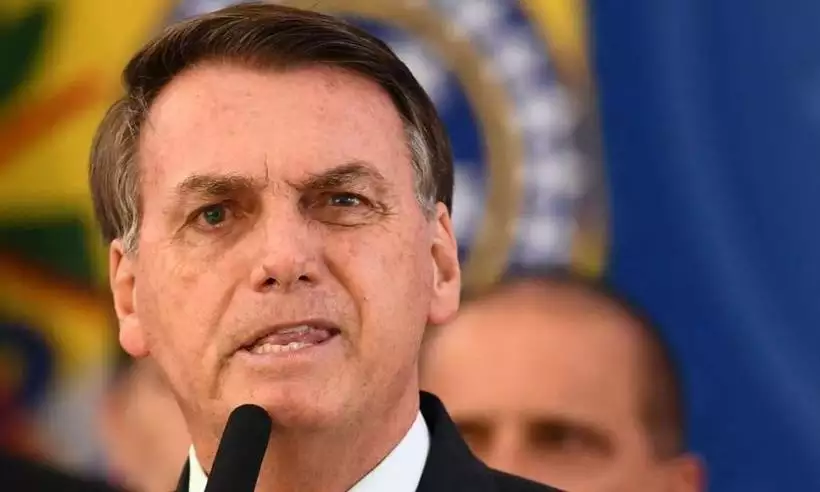 Bolsonaro ataca imprensa após demissões de conservadores