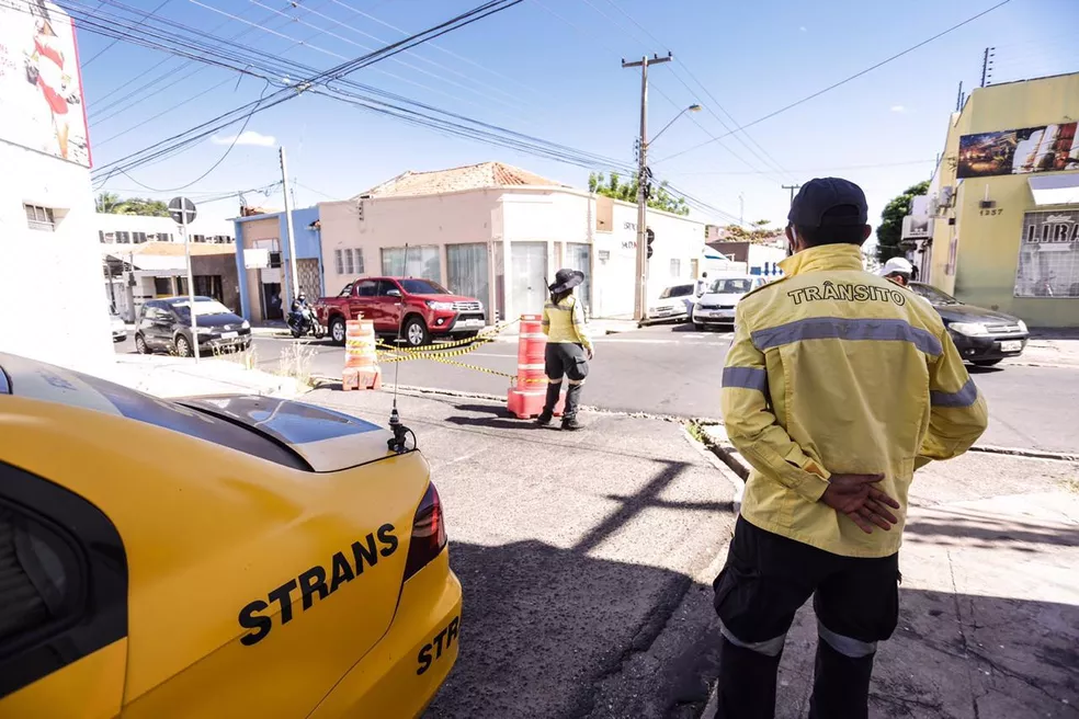 Condutor que furar bloqueio no Centro de Teresina pode pagar multa de até R$ 390