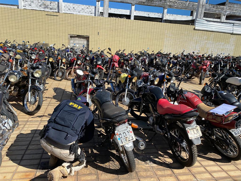  Operação Pátio Limpo recupera mais de 400 veículos roubados ou clonados
