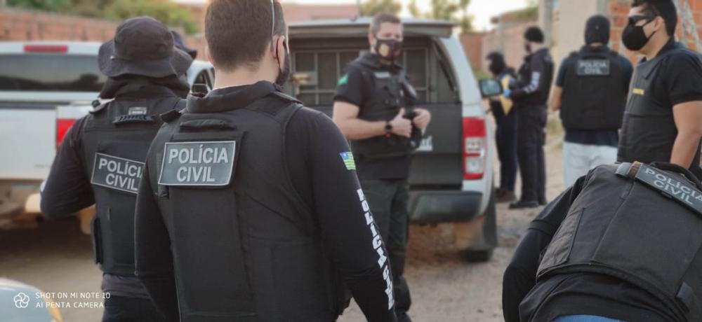 Polícia deflagra operação contra acusados de homicídios em Parnaíba