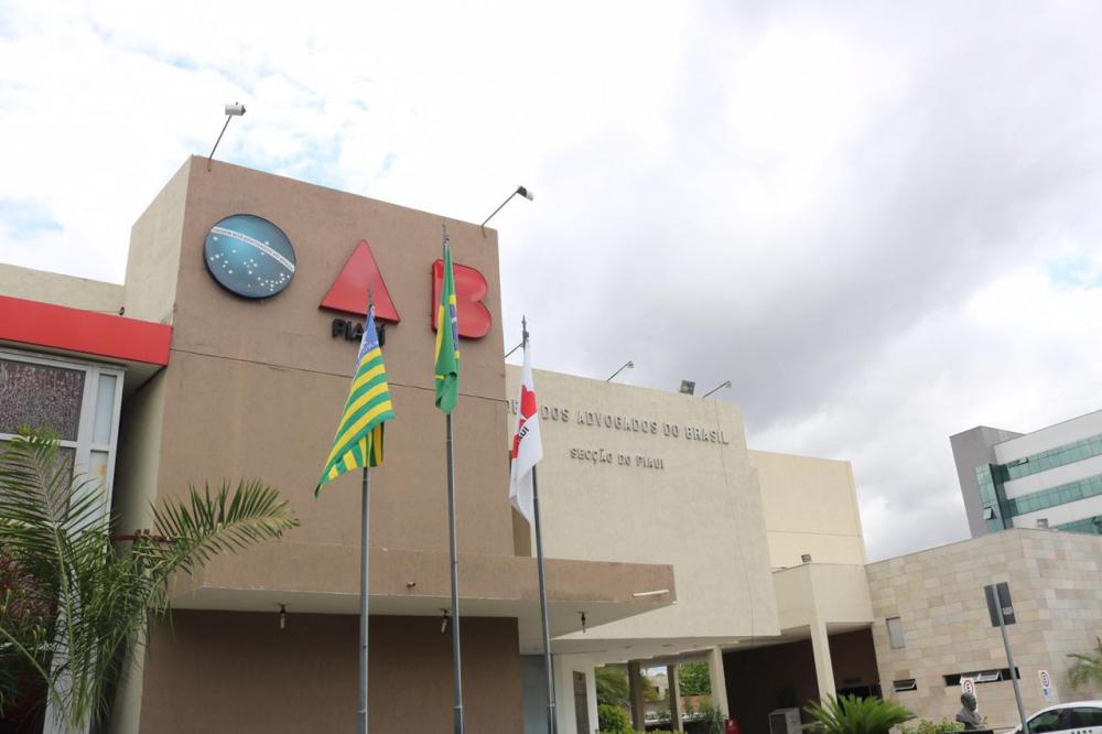 OAB-PI suspende Advogado por responder a 22 processo no Tribunal de Ética 