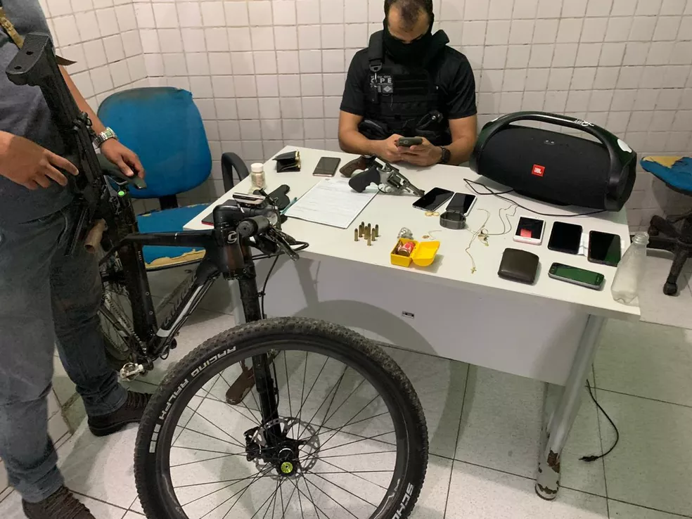 Mulher é presa pela 2ª vez suspeita de golpes pela internet em Teresina