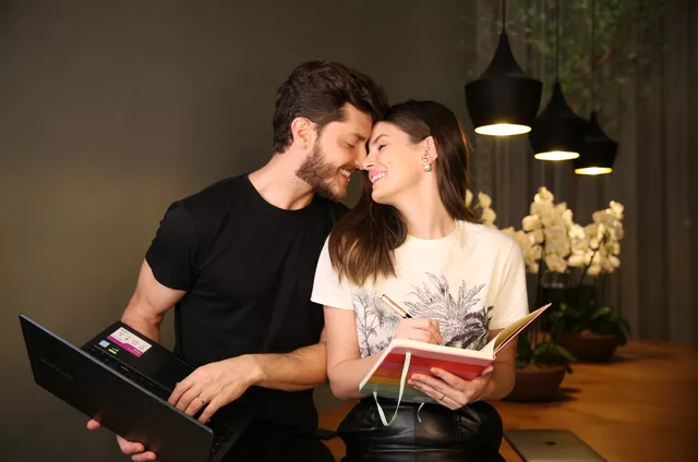 Camila Queiroz prevê cenas quentes em 'Verdades secretas 2'