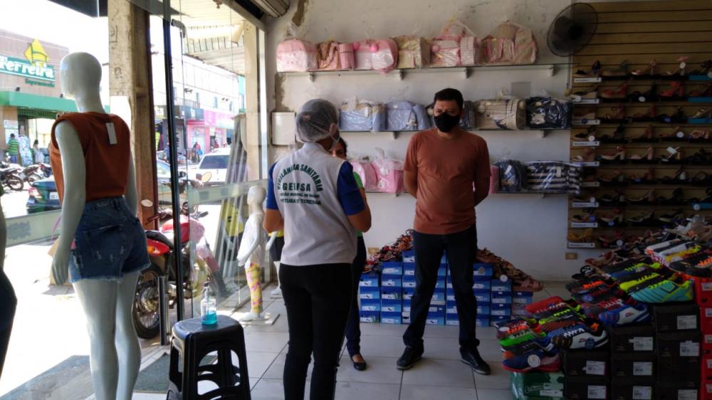Vigilância Sanitária orienta como proceder nas lojas para evitar a Covid-19