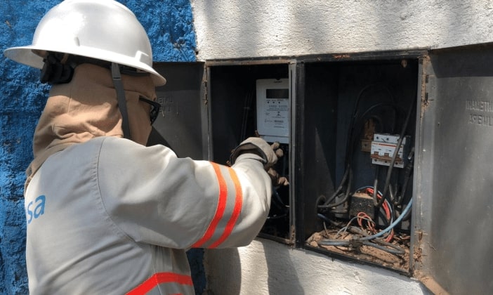  Corte de energia por atraso na conta volta a ocorrer; Procon orienta 