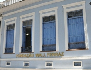 Balcão do Trabalhador recebe currículos para empresa em Teresina