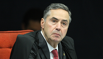TSE muda de posição e volta a cassar prefeitos na pandemia