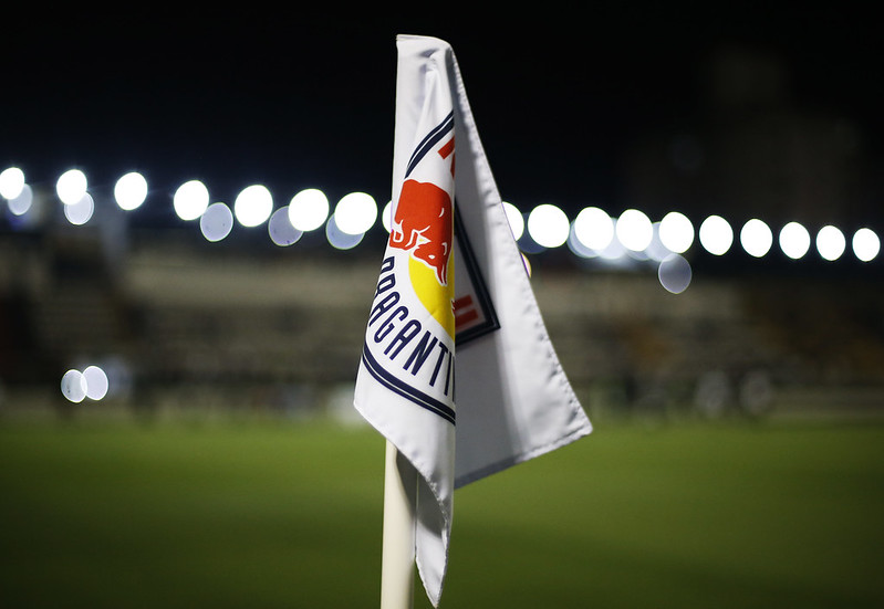Por que o Red Bull aceitou fechar com a Globo sem obrigação de dizer o nome