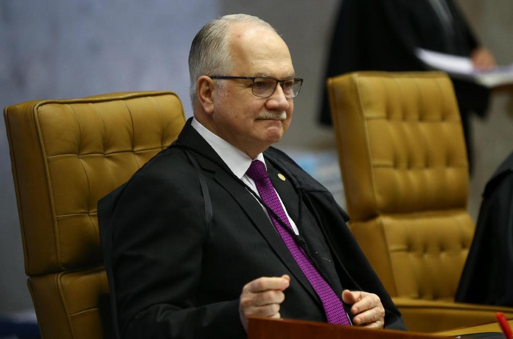 TSE pede informação ao Facebook sobre perfis bolsonaristas