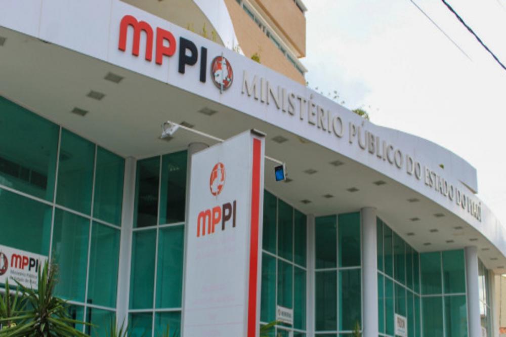 MP investiga aumento de salário do prefeito e vereadores em Barras