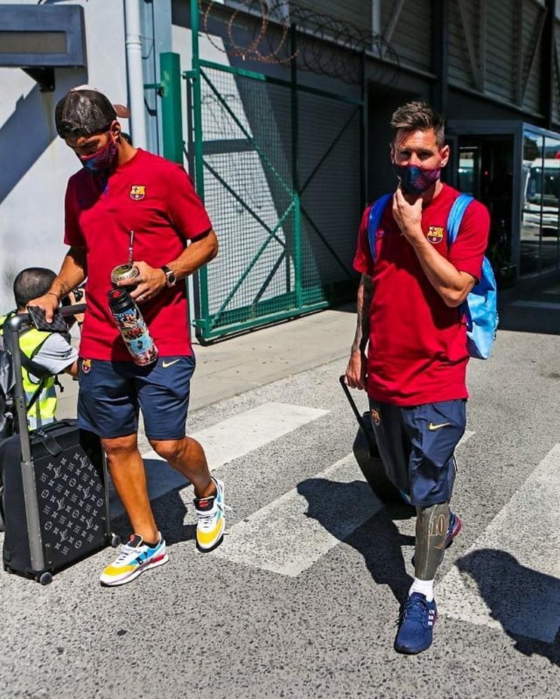 Barcelona desembarca em Lisboa na véspera do duelo contra o Bayern