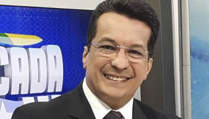 Jornalista monitorou investigações e orientou depoimentos de testemunhas, diz PF em coletiva