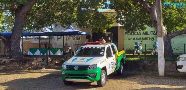 Homem empina motocicleta e mata mulher atropelada em Amarante