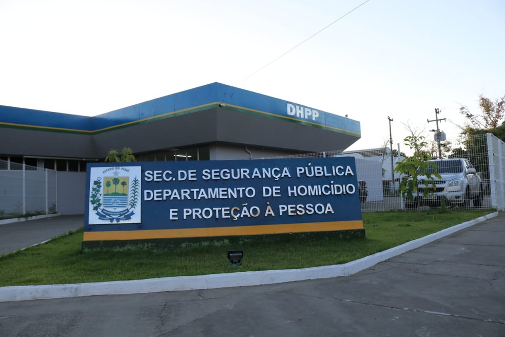 Homem é morto com 11 disparos de arma de fogo no bairro Macaúba, em Teresina
