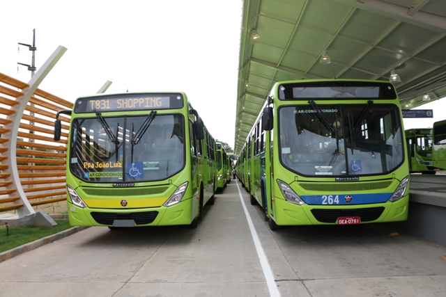 Strans estuda intervir nas empresas de ônibus que descumprirem ordens de serviço