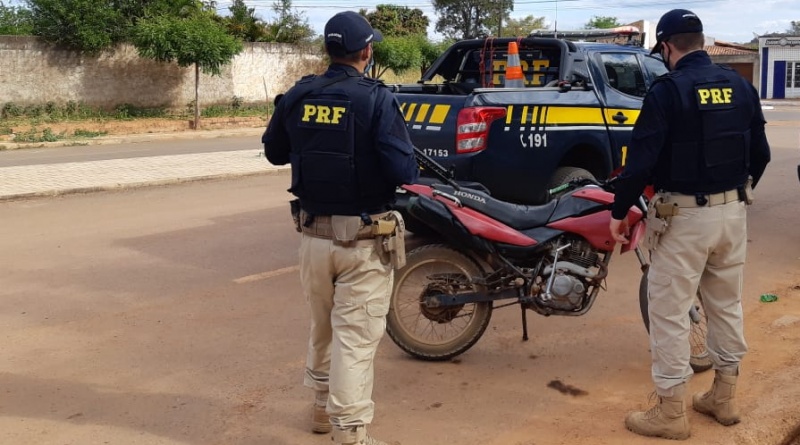 Moto roubada em Tocantins é recuperada pela polícia em Cristalândia do Piauí