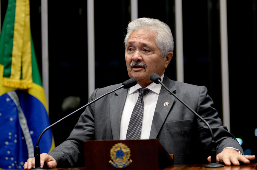 Elmano Férrer se diz favorável PEC da prisão em segunda instância