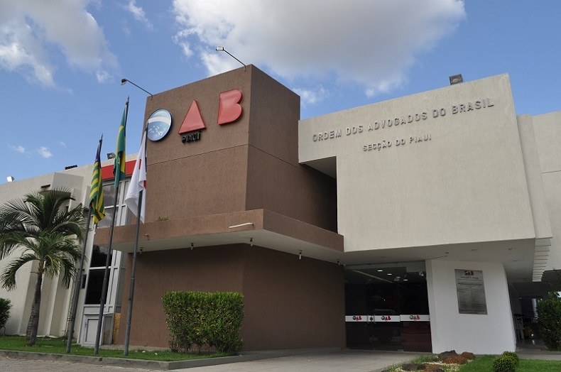 OAB/PI pede investigação sobre adolescentes mortos por engano
