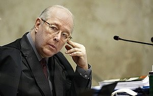 Ministro Celso de Mello determina depoimento pessoal de Jair Bolsonaro