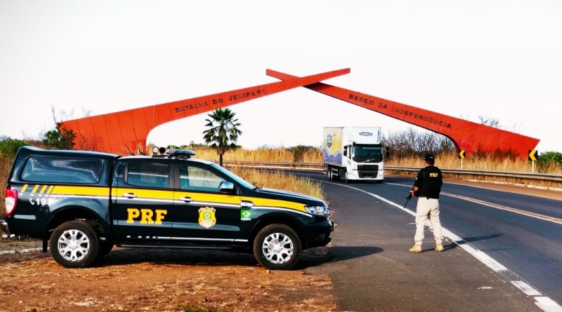 Operação da PRF no feriado registra 18 pessoas presas nas rodovias que cortam o PI